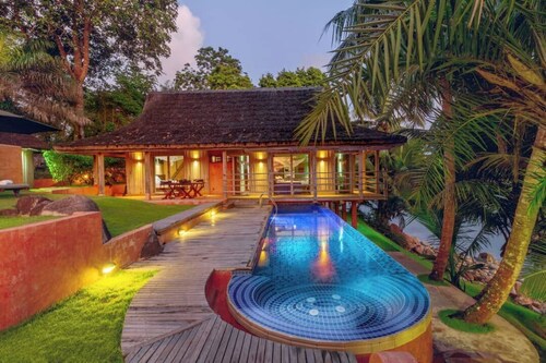 Lou Moon Eco-Luxury Resort