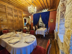 Free daily local cuisine breakfast 