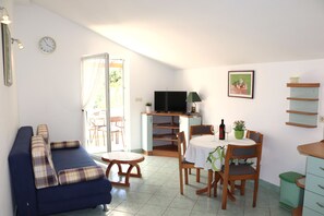 Living area - Apartment mit Meer- und Hügelblick (Barbat)