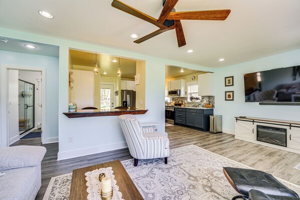 Cottage (2 Bedrooms) | Interior