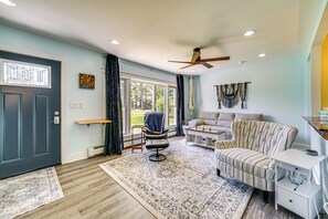 Cottage (2 Bedrooms) | Interior