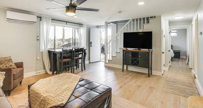 San Diego Apartment w/ Patio - Near Balboa Park!