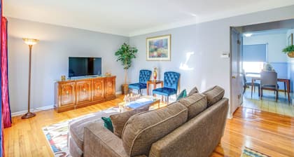 Charming Home - 4 Mi to Euclid Creek Reservation