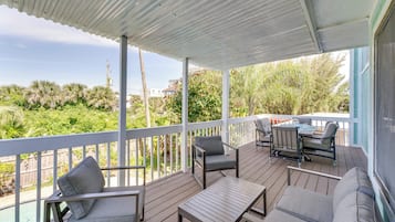 House (4 Bedrooms) | Front of property