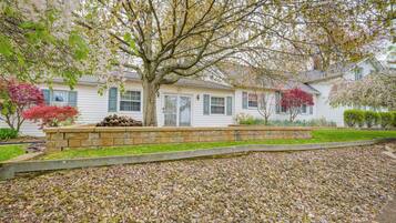 Apartment (0 Bedroom) | Interior