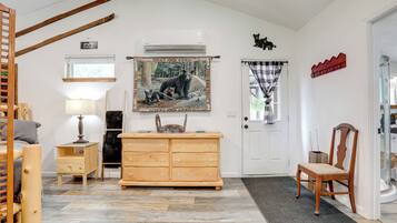 Apartment (0 Bedroom) | Bahagian dalam