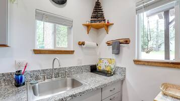 Apartment (0 Bedroom) | Bahagian dalam