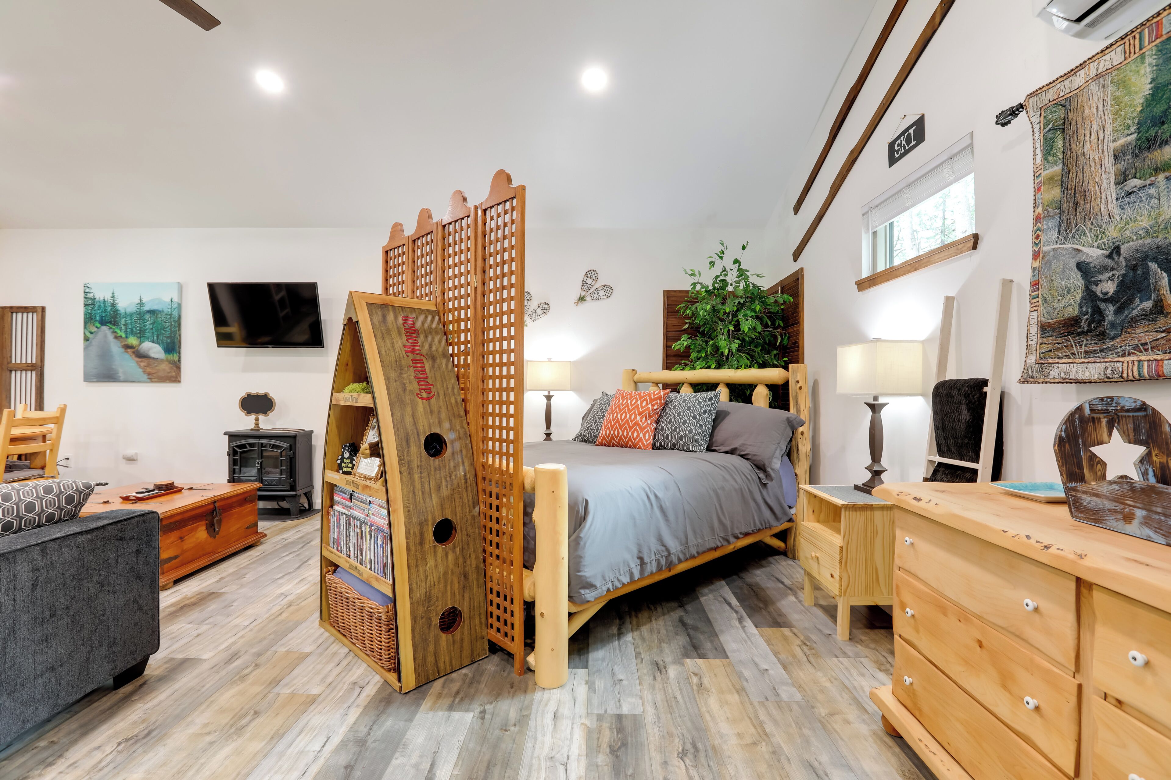 Apartment (0 Bedroom) | Interior