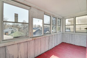 Interior - Schenectady Vacation Rental ~ 18 Mi to Albany! (Schenectady)