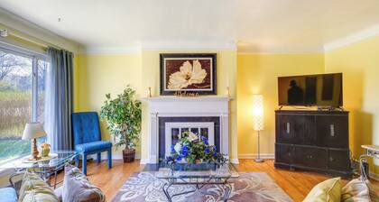 Cleveland Heights Home w/ Sunroom: Park Across St!