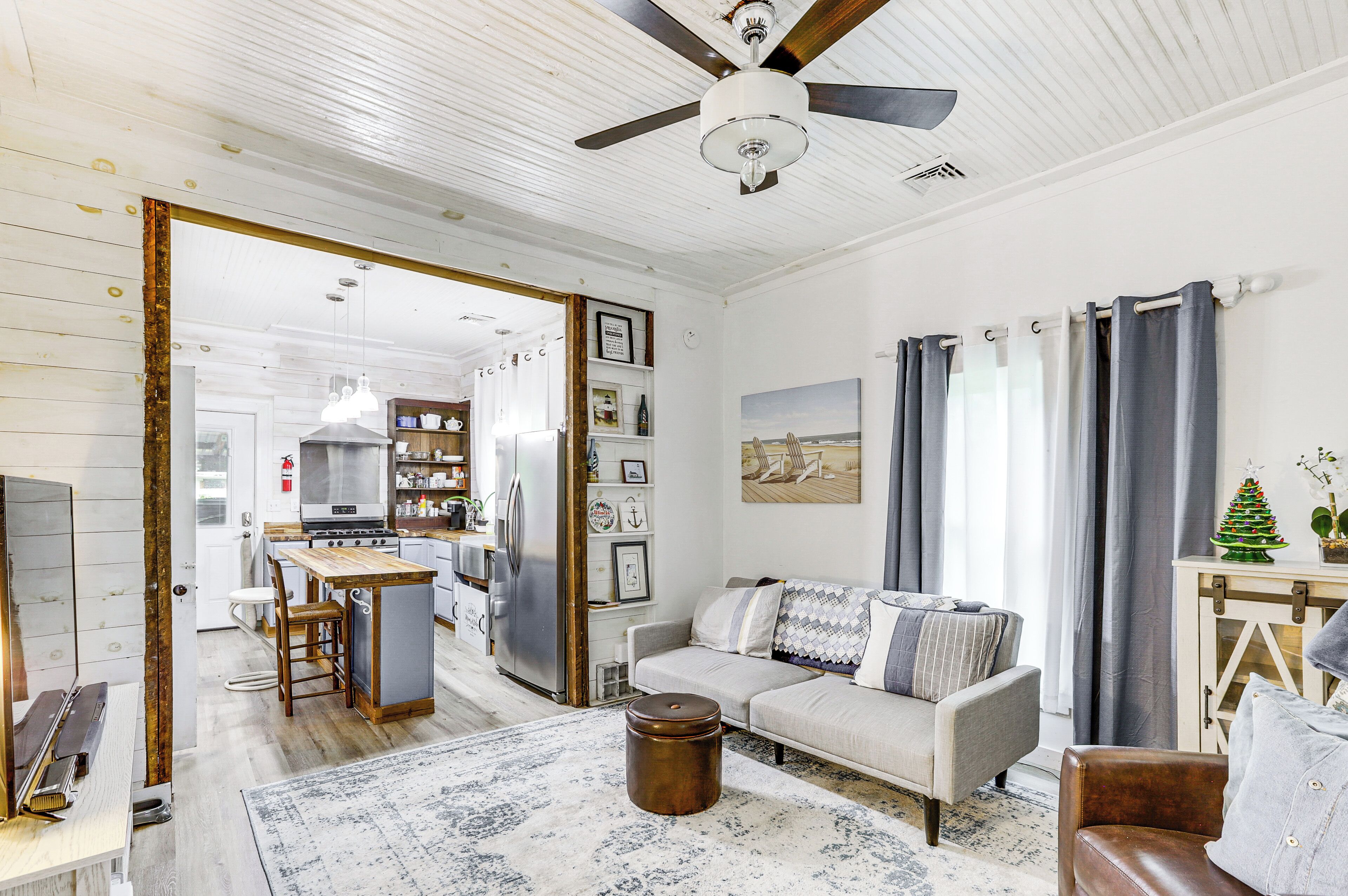 House (3 Bedrooms) | Front of property