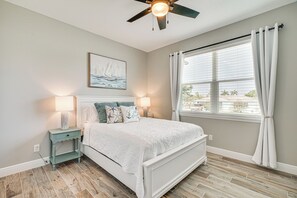Interior - Punta Gorda Paradise: Pool & Outdoor Kitchen! (Punta Gorda)
