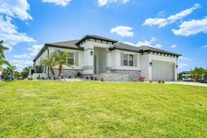 Interior - Punta Gorda Paradise: Pool & Outdoor Kitchen! (Punta Gorda)