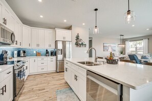 Interior - Punta Gorda Paradise: Pool & Outdoor Kitchen! (Punta Gorda)