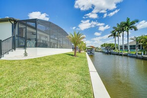Interior - Punta Gorda Paradise: Pool & Outdoor Kitchen! (Punta Gorda)