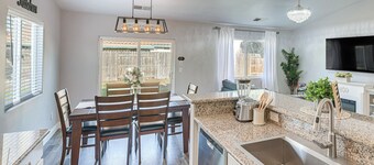 Bakersfield Home w/ Pool Table, Cornhole + More!