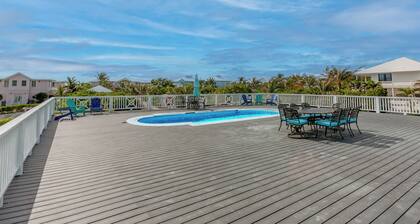 Blue Summers: Amazing Atlantic Views. Pool, Dock