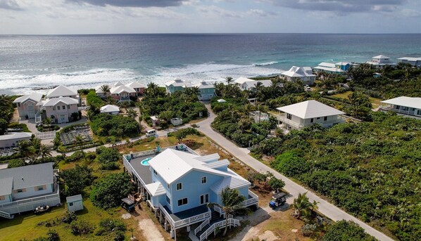 المنشأة من الخارج