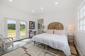 1 多间卧室、免费 WiFi、床单