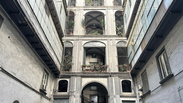 Front of property - MAISON TOLEDO - Boutique Suites (Naples)