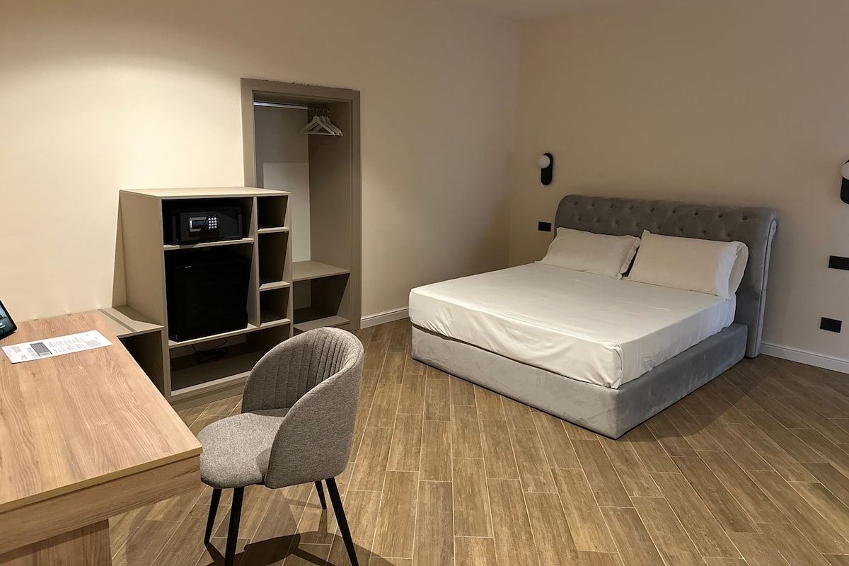 Comfort Double Room | 1 bedroom, desk, soundproofing, free WiFi