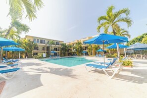 아파트, 침실 1개, 발코니, 정원 전망 | 수영장 | 야외 수영장