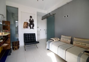 2 bedrooms, iron/ironing board, WiFi, bed sheets - Studio_Suite05 (Alba Adriatica)