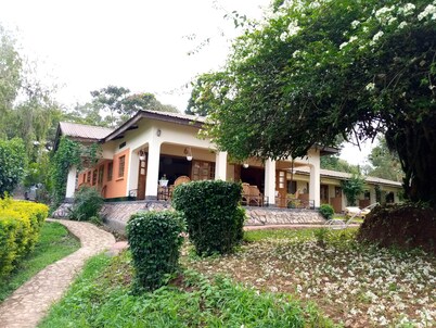 Ruwenzori View Guesthouse