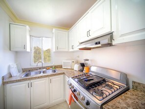 Appartement, 1 chambre, balcon, vue jardin | Intérieur