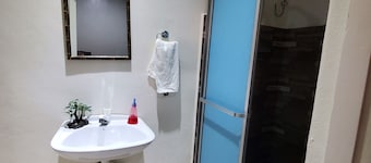 HOTEL CIUDAD BLANCA