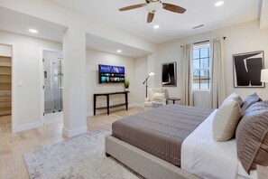 9 chambres, fer et planche à repasser, Wi-Fi, draps fournis