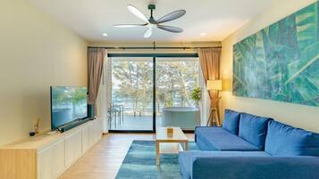 Presidential Villa, 4 Bedrooms, Beachfront | Living area | 40-inch LED TV with digital channels