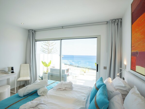 3 Schlafzimmer, Schreibtisch, Bügeleisen/Bügelbrett, kostenloses WLAN