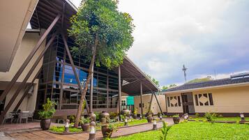 Superior-Doppelzimmer, Gartenblick | Außenbereich