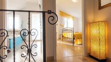 2 habitaciones, tabla de planchar con plancha y wifi gratis