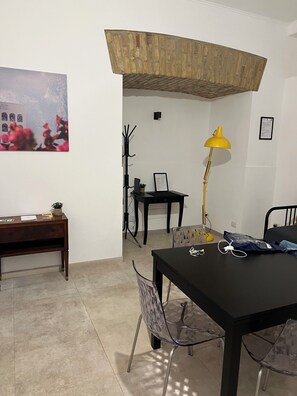 Interior - Home Rent Mancini is located in the heart of pulsating Rome. (Roma)