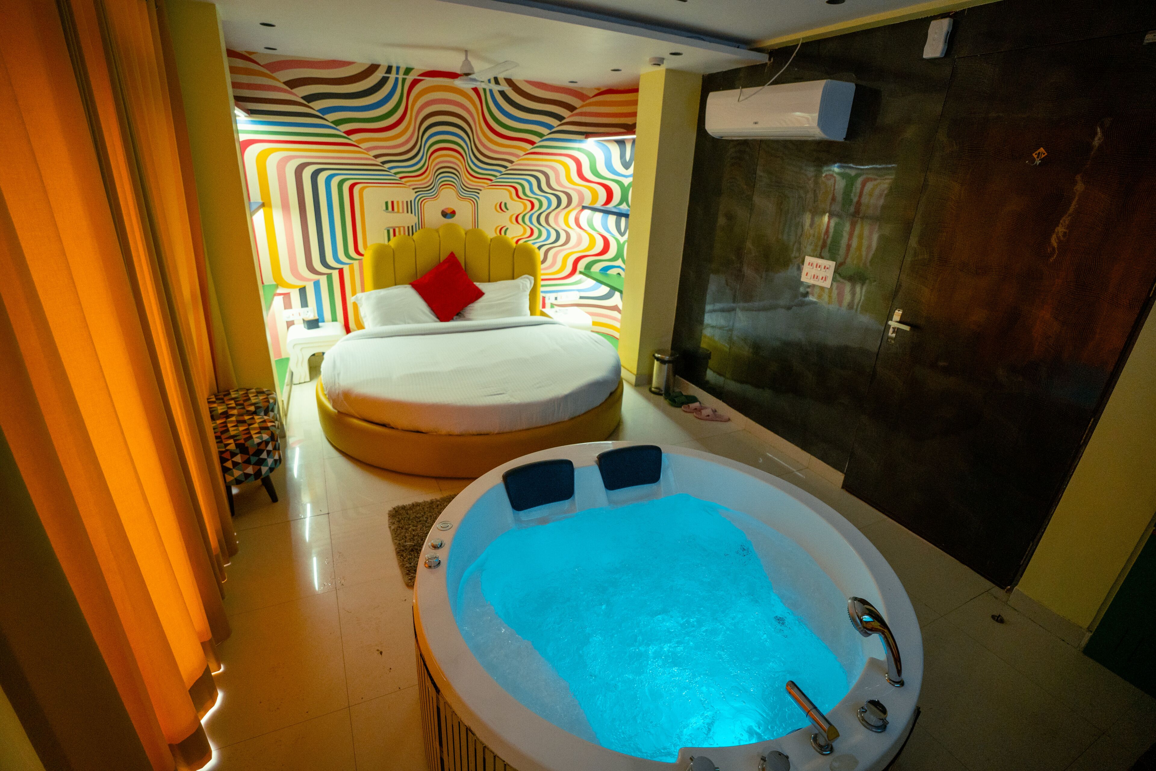 Estudi en suite Deluxe | Habitacions insonoritzades, wifi gratuïta i roba de llit 