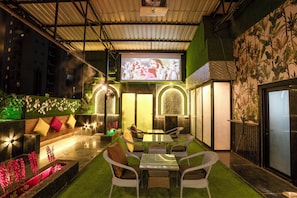 Tranquil Terrace Dubai Suite | Exterior