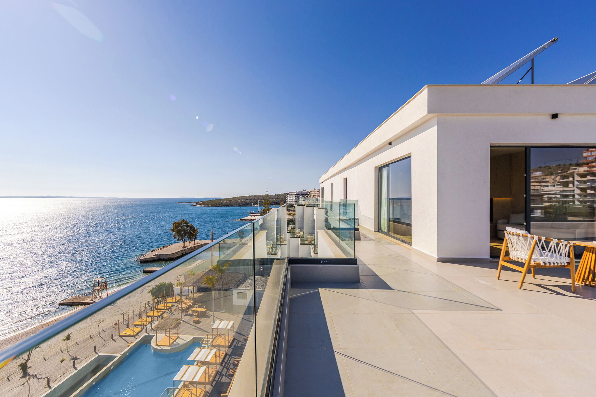 Panoramic Sea View Junior Suite with Bath Tub | Balcony view
