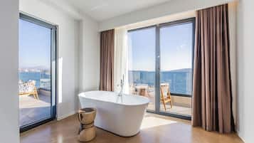 San Angelo Suite with Sea View and Bath Tub | Bañera profunda