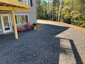 Outdoor dining - Waterfront In Law Suite on Wolf Pond (Lake Placid)