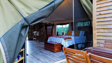 奢華帳棚, 多張床, 陽台, 山谷景觀 | 1 間臥室、高級寢具、羽絨被、記憶床墊