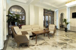 Sala de estar en el lobby