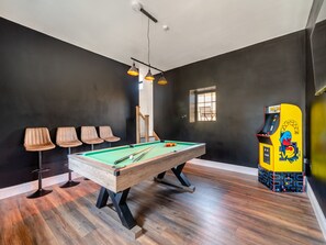 Spielezimmer