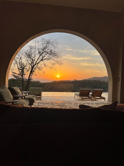 Surf, Sun, Serenity! Luxury Private NEW Villa w/ Pool, Ocean and Valley Views. 