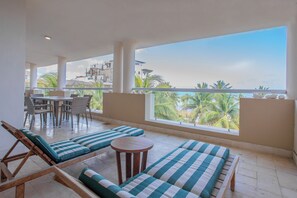 Appartement luxueux, vue sur l’océan | Terrasse/patio