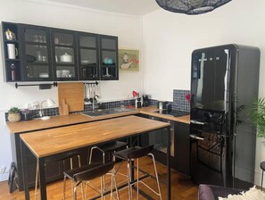 Private kitchen - Aux Terrasses de la Lune (Paris)