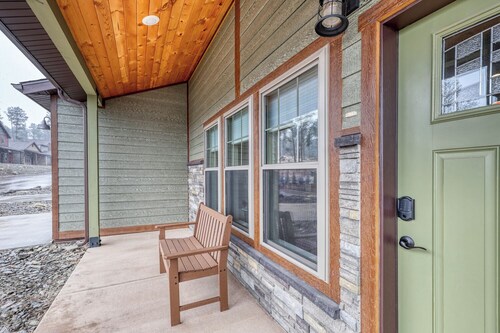 "Rockerville Gold Town Lodging #2- Near Mt. Rushmore - This two-bedroom condo is your perfect home base for adventure and relaxation. Just minutes from Mount Rushmore, Crazy Horse Memorial, Custer State Park, Sturgis, and the Badlands.