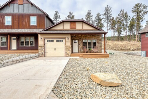 Rockerville Gold Town Lodging #5- This one-bedroom condo is your perfect home base for adventure and relaxation. Just minutes from Mount Rushmore, Crazy Horse Memorial, Custer State Park, Sturgis, and the Badlands.
