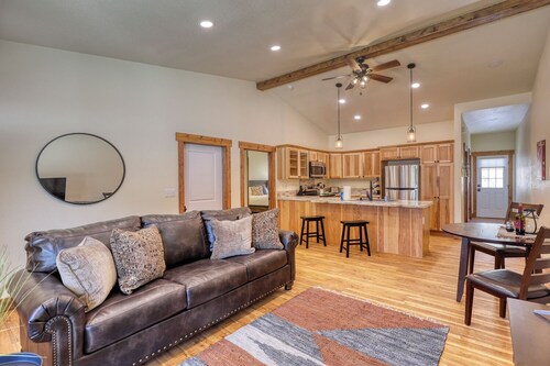 Rockerville Gold Town Lodging #10- This one-bedroom condo is your perfect home base for adventure and relaxation. Just minutes from Mount Rushmore, Crazy Horse Memorial, Custer State Park, Sturgis, and the Badlands.